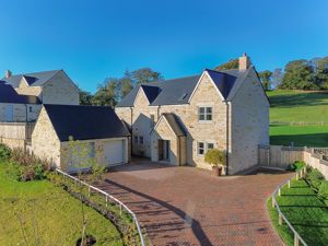 Photo 28- click for photo gallery